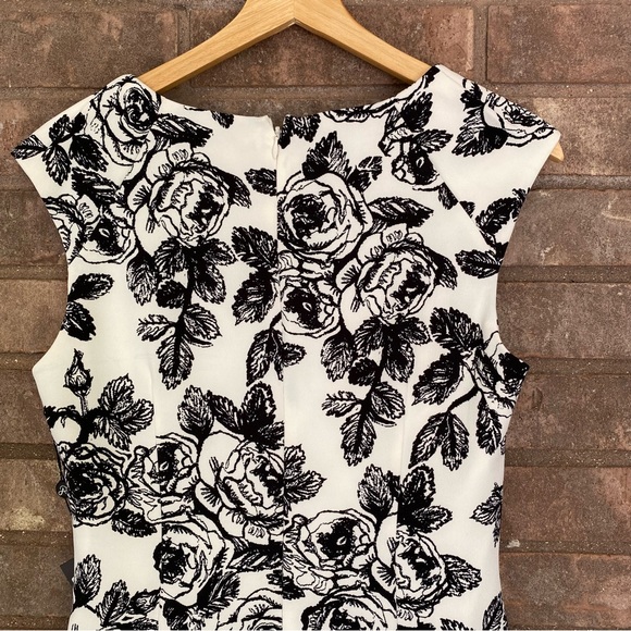 Adrianna Papell Dress - Picture 6 of 16